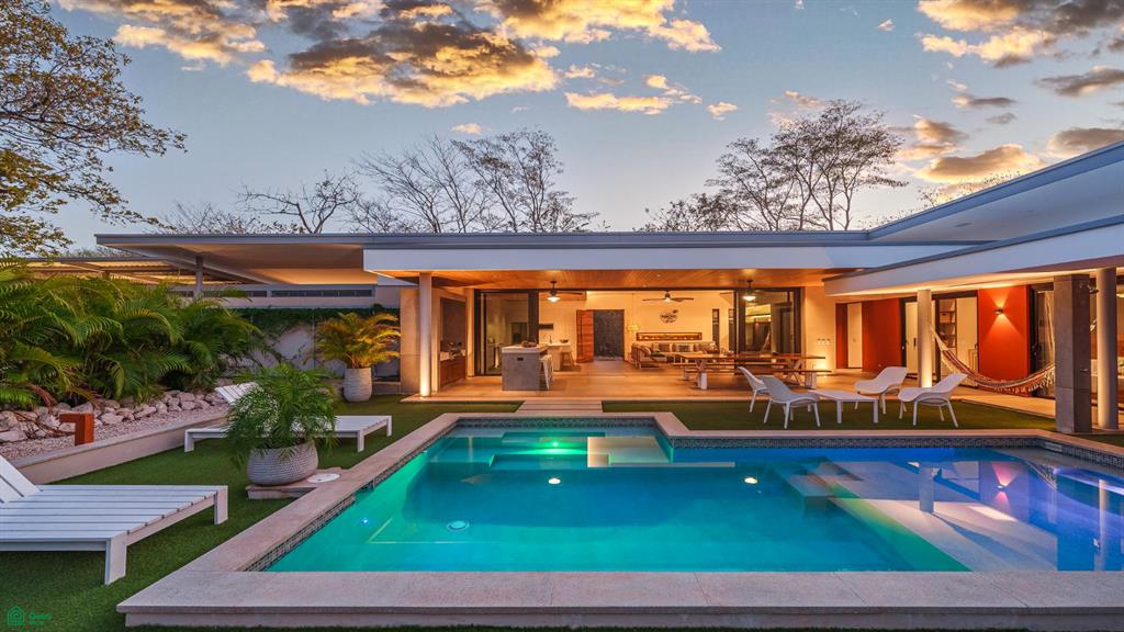 Rancho Coco A Turnkey Retreat & Event Compound in Playa Negra