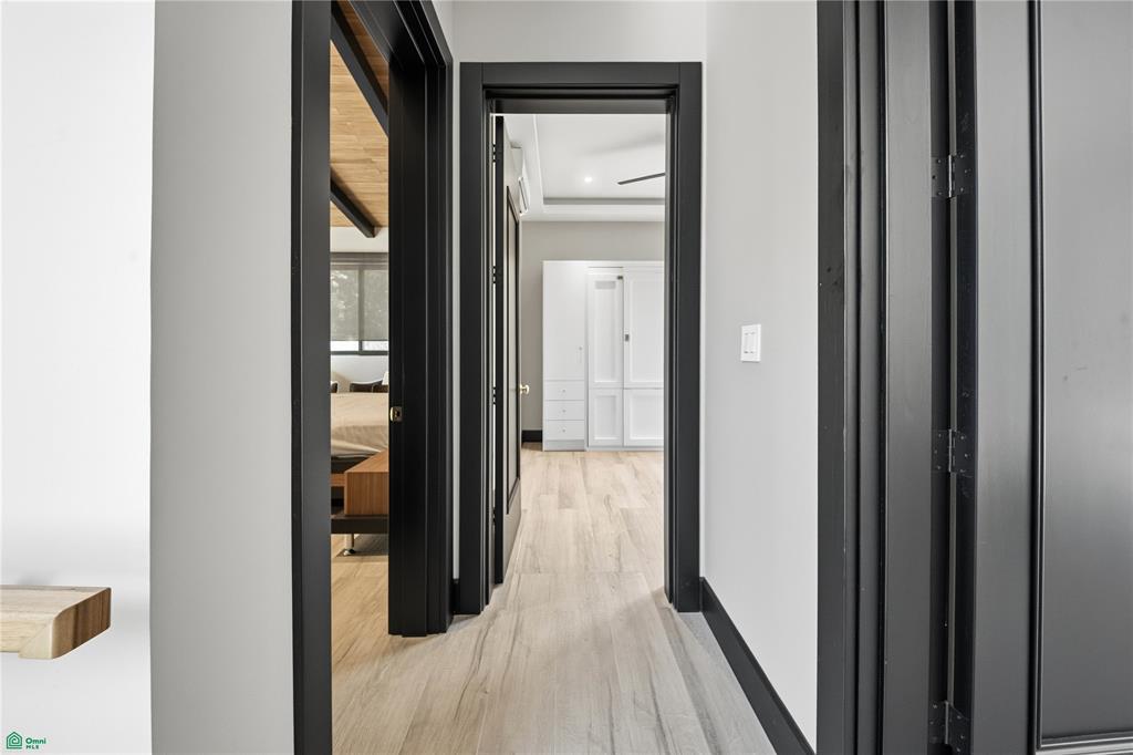 Casa Shangri-La | Modern Coastal Living in Surfside