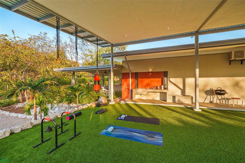 Rancho Coco Private Multi Residence Retreat Near Playa Negra