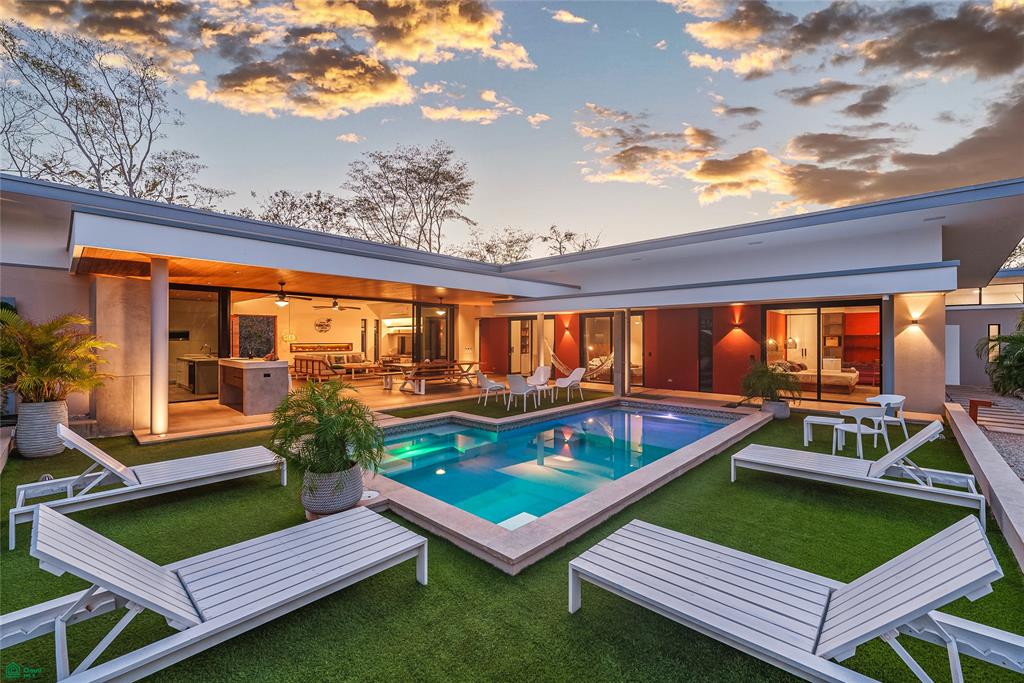 Rancho Coco Private Multi Residence Retreat Near Playa Negra