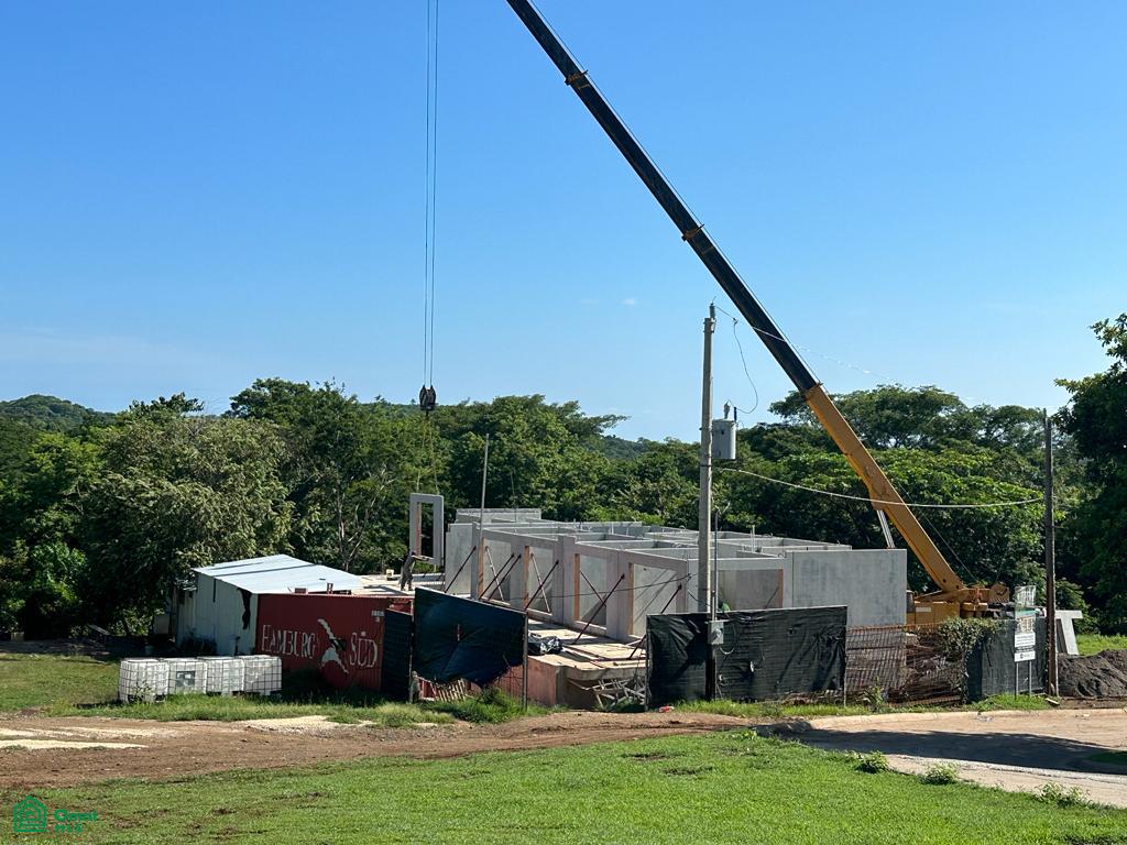 Tamarindo Park Hilltop Lot 14