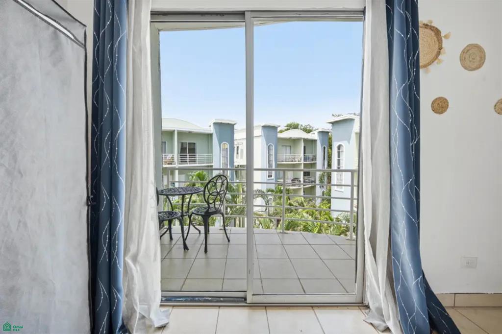 Villa Verde II #37 | Charming 2 Bedroom Condo Just 500 Meters from Tamarindo Beach