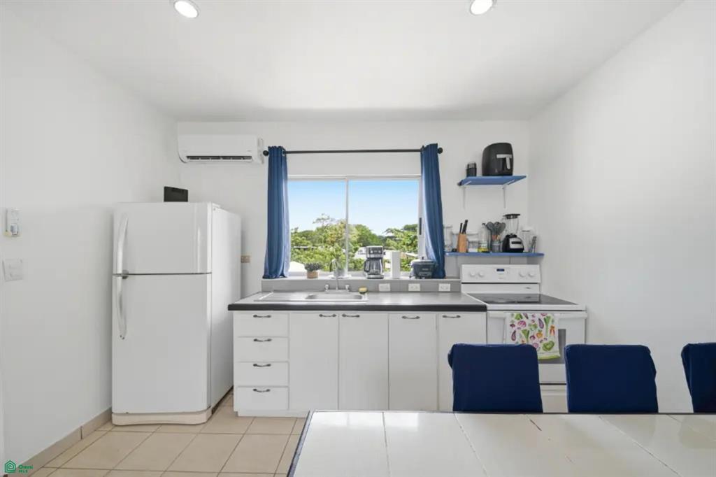 Villa Verde II #37 | Charming 2 Bedroom Condo Just 500 Meters from Tamarindo Beach