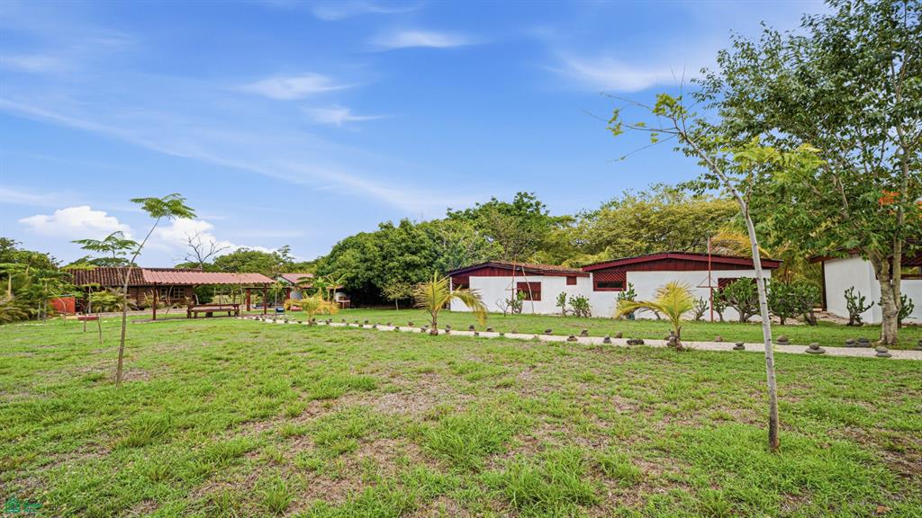 Las Salinitas de Playa Grande, Multi Casita Investment Property with Pool | Owner Financing Available