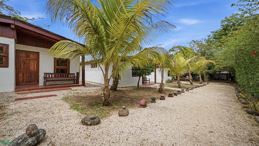 Las Salinitas de Playa Grande, Multi Casita Investment Property with Pool | Owner Financing Available