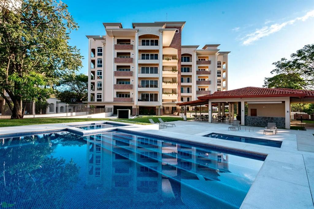 Peninsula 12