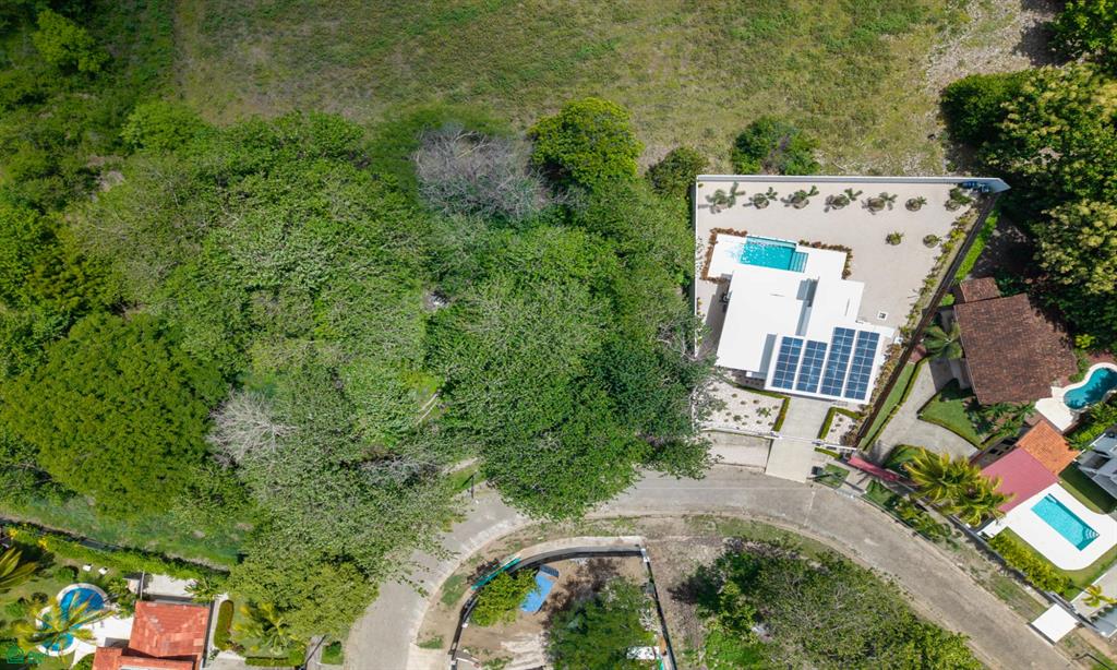 Flamingo Estates, Lot 16