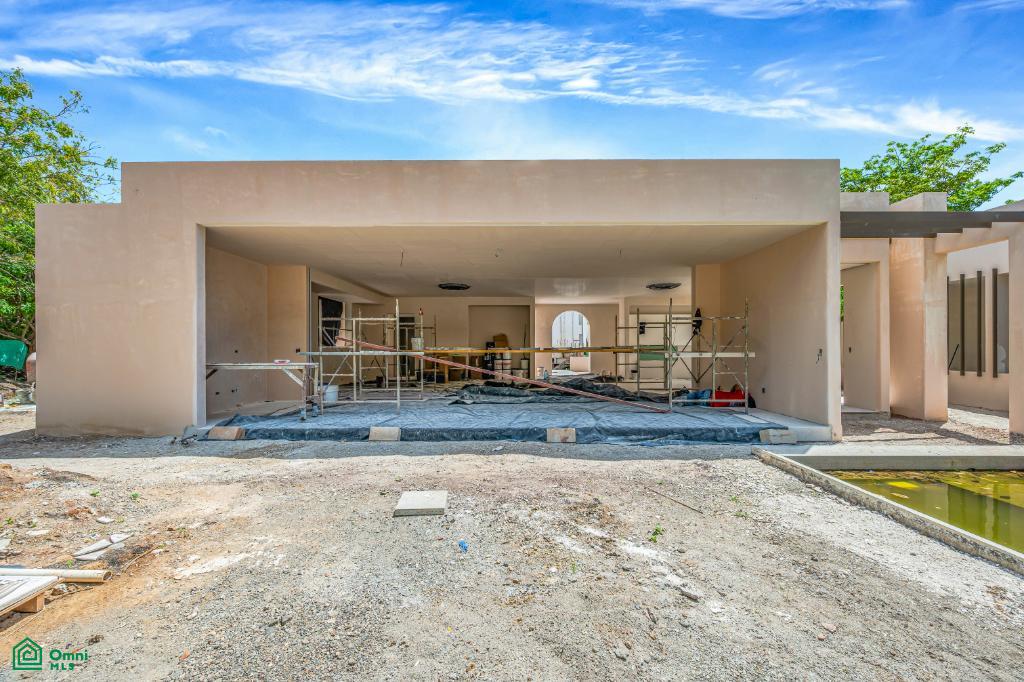 Casa Wabi, Los Golondrinas 27