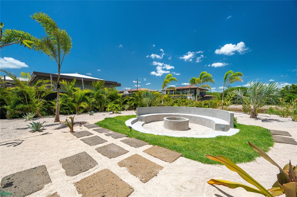 Casa Guayacan, Coralis #5