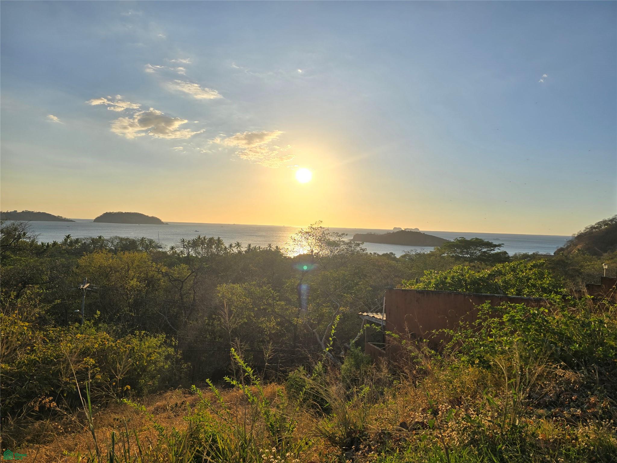 Tierra de Tara Potrero Center Oceanview Titled lot