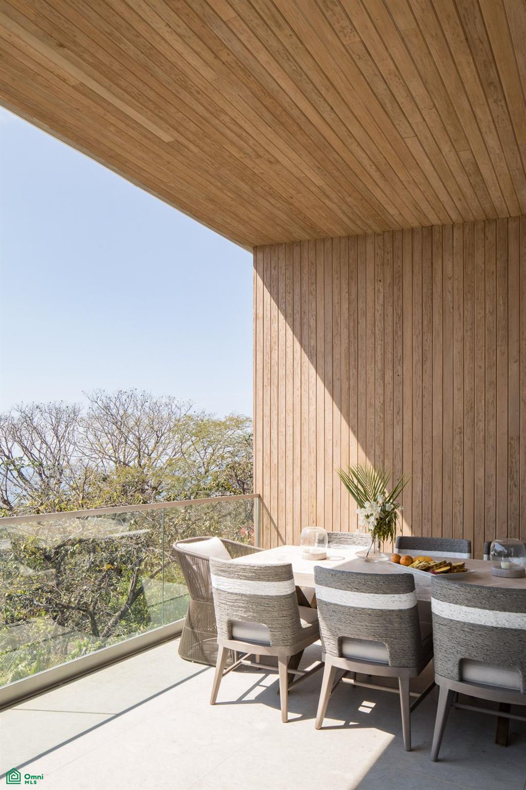 Atrium House