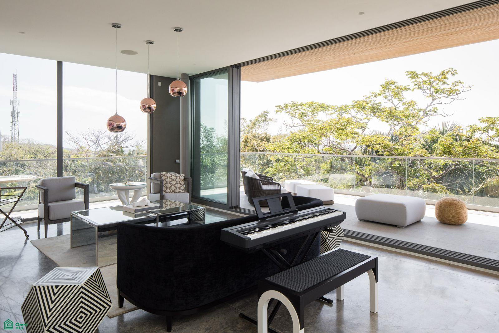 Atrium House
