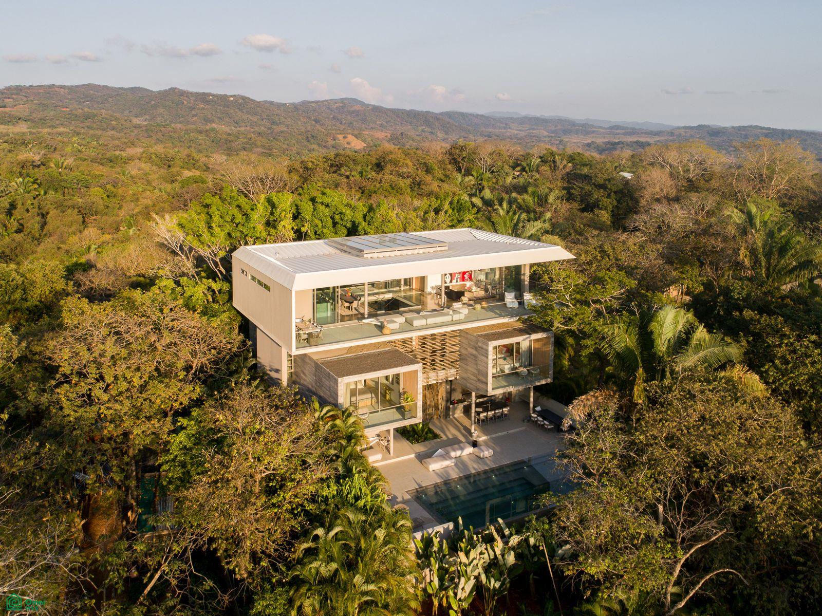 Atrium House
