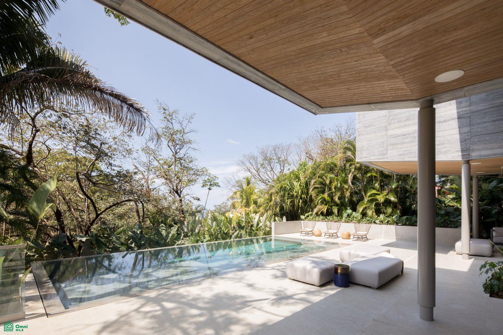Atrium House
