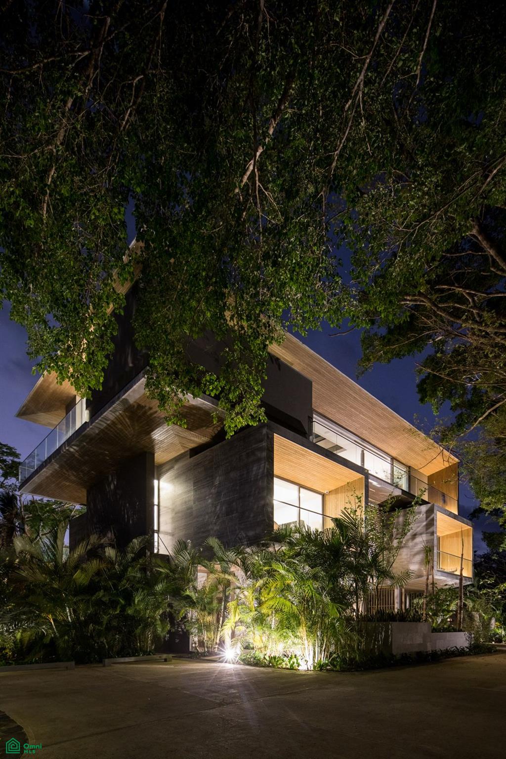 Atrium House