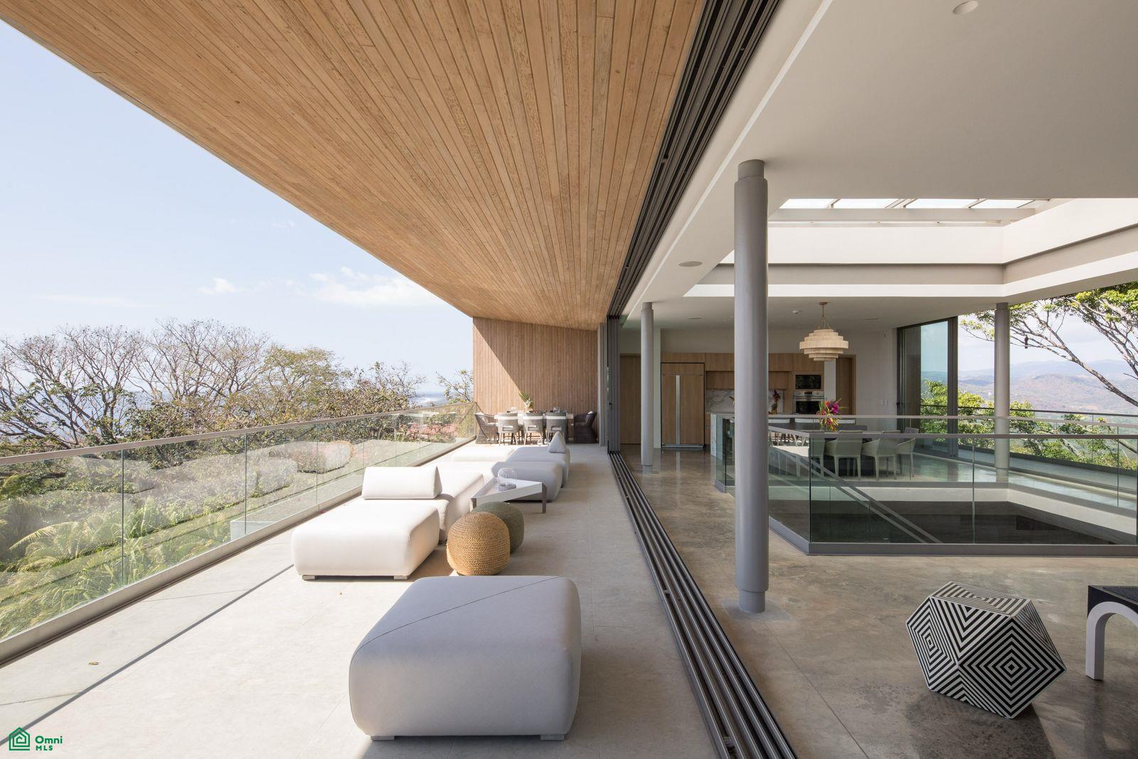 Atrium House