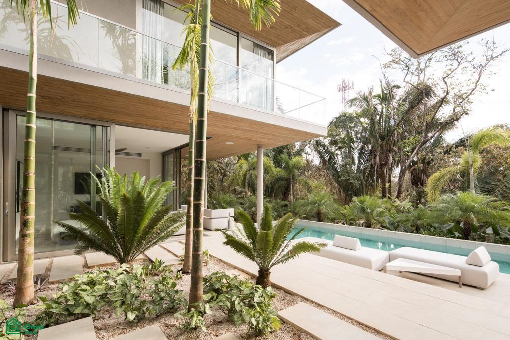 Courtyard House