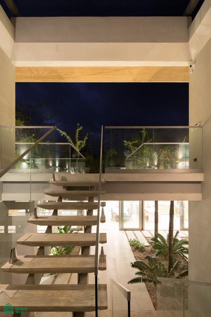 Courtyard House