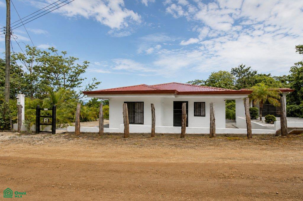 Beach Hut – Lot F1 Playa Lagarto
