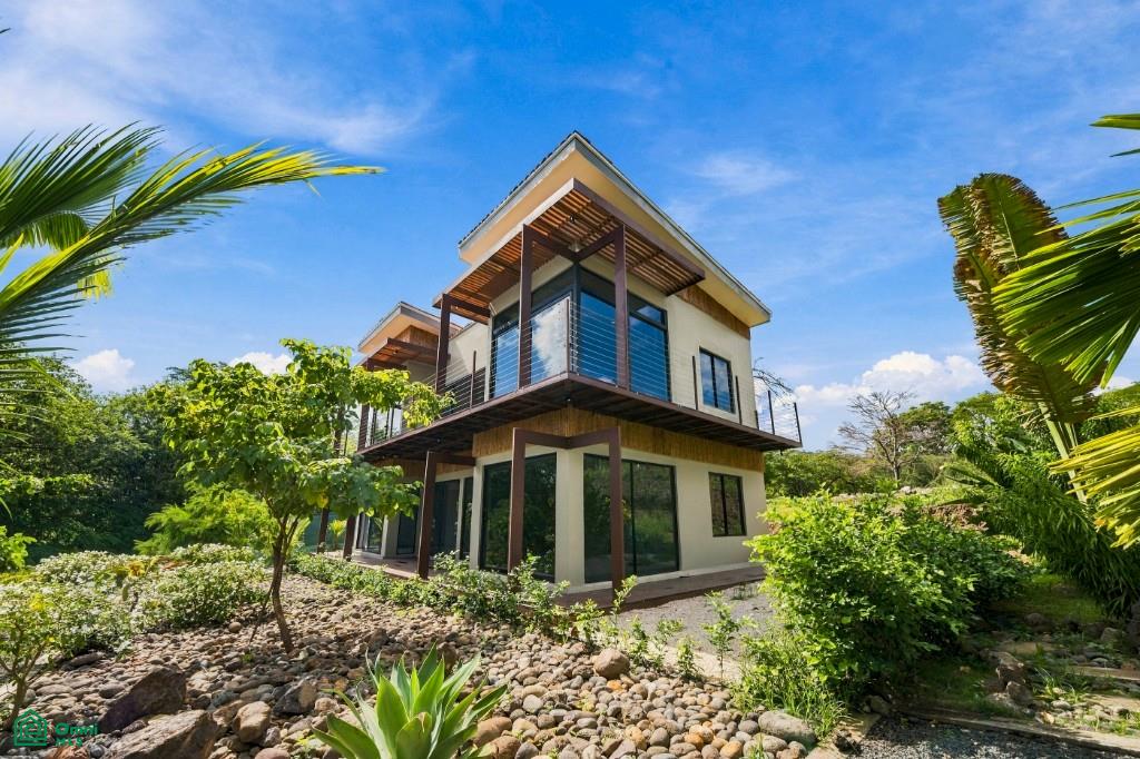 Coco Garden Penthouse