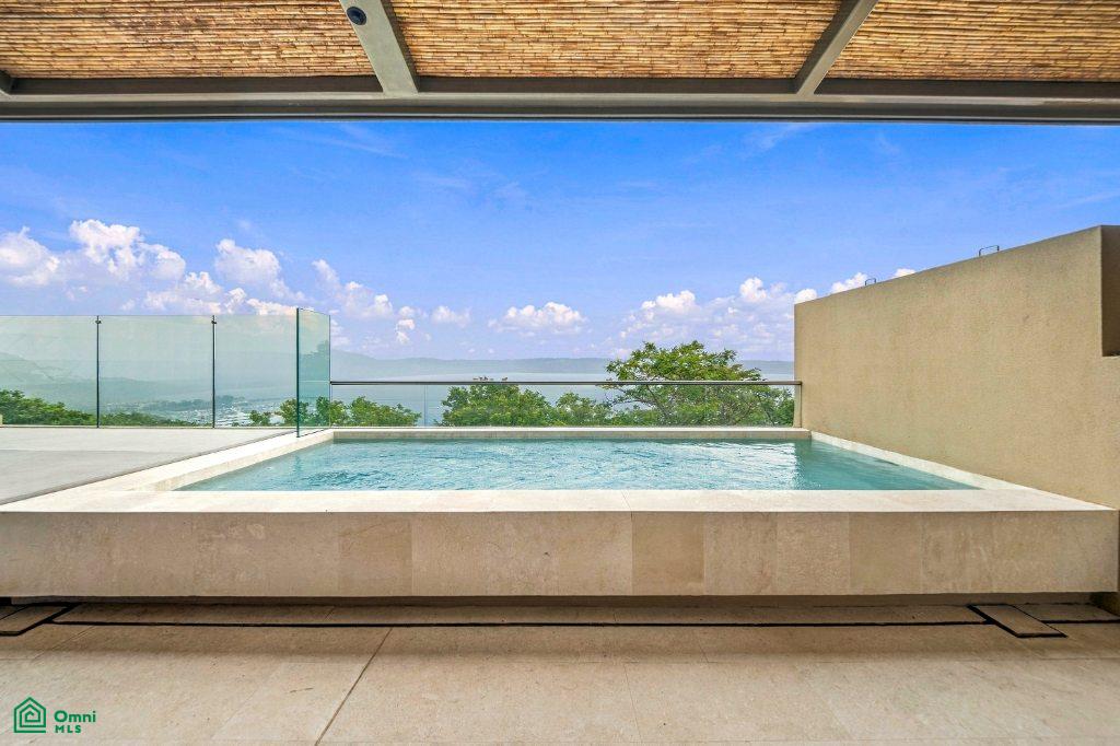 Andaz 1132