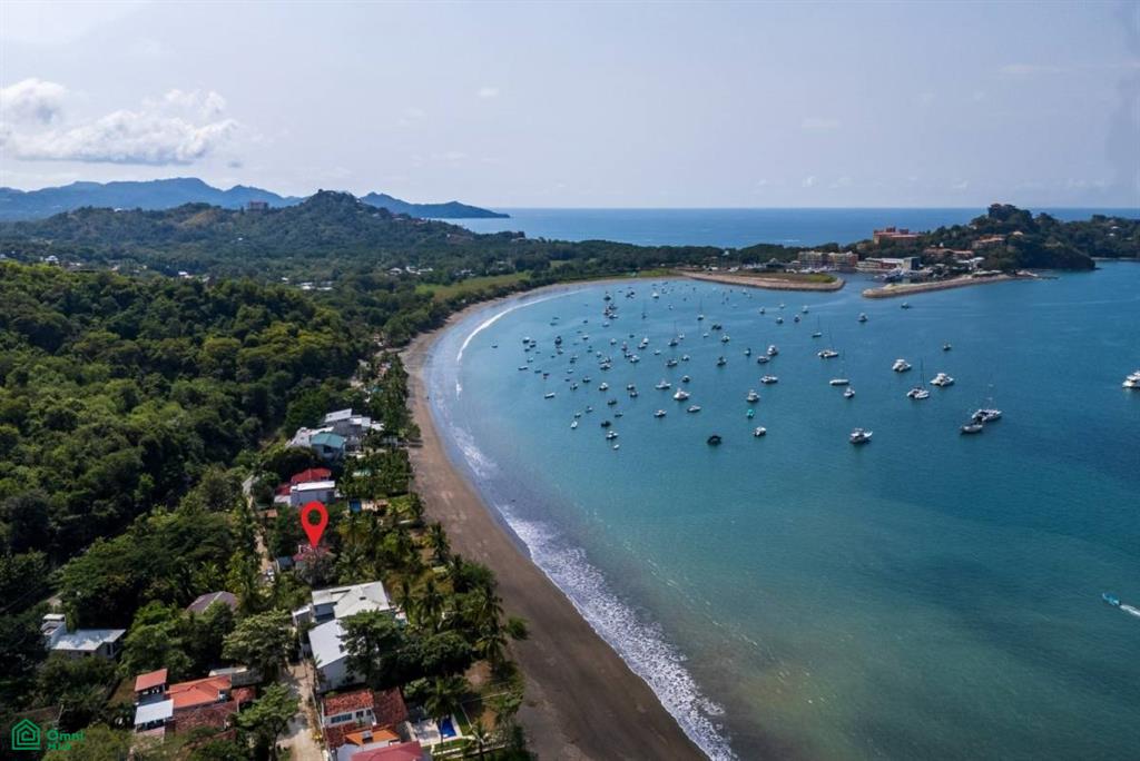 Vista Marina Beach House – Beachfront Residence , Playa Flamingo, Guanacaste