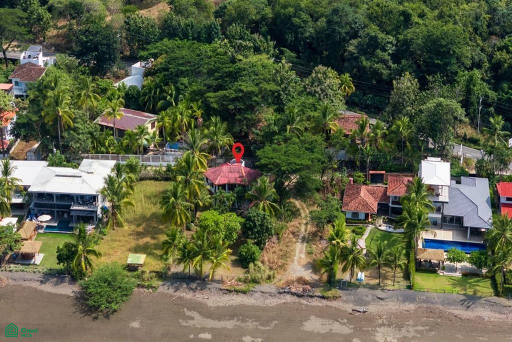 Vista Marina Beach House – Beachfront Residence , Playa Flamingo, Guanacaste