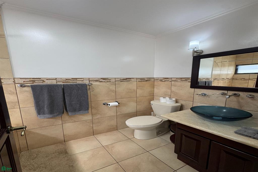 The Oaks 65: Comfortable 2BR Condo Near Tamarindo & Playa Grande