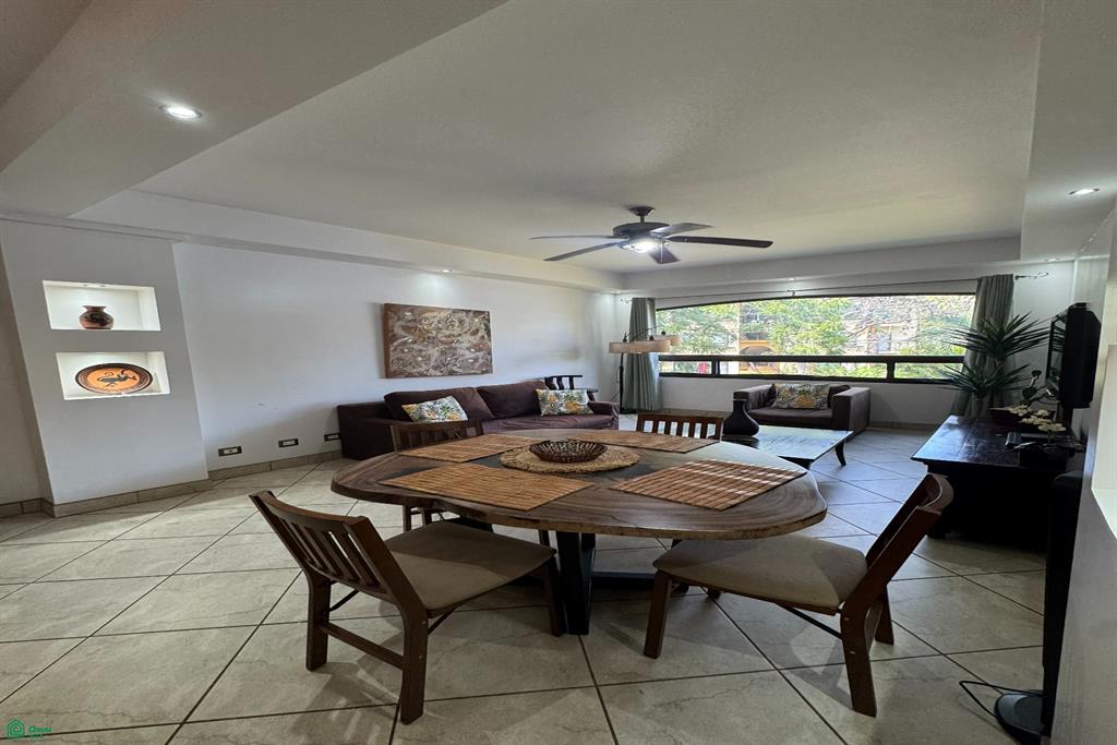 The Oaks 65: Comfortable 2BR Condo Near Tamarindo & Playa Grande