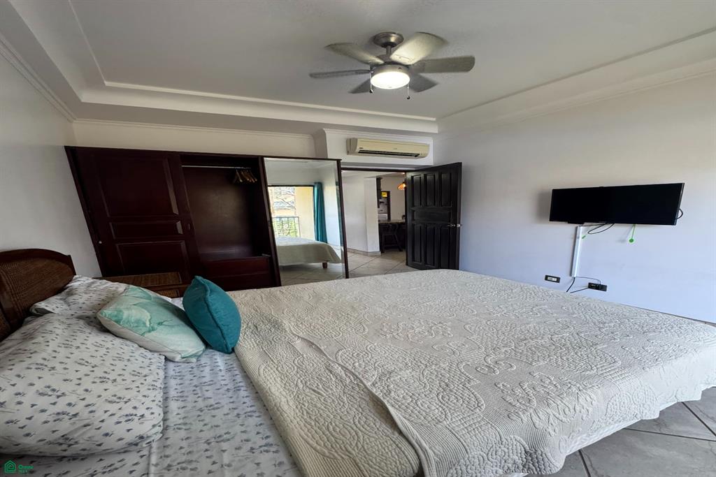 The Oaks 65: Comfortable 2BR Condo Near Tamarindo & Playa Grande