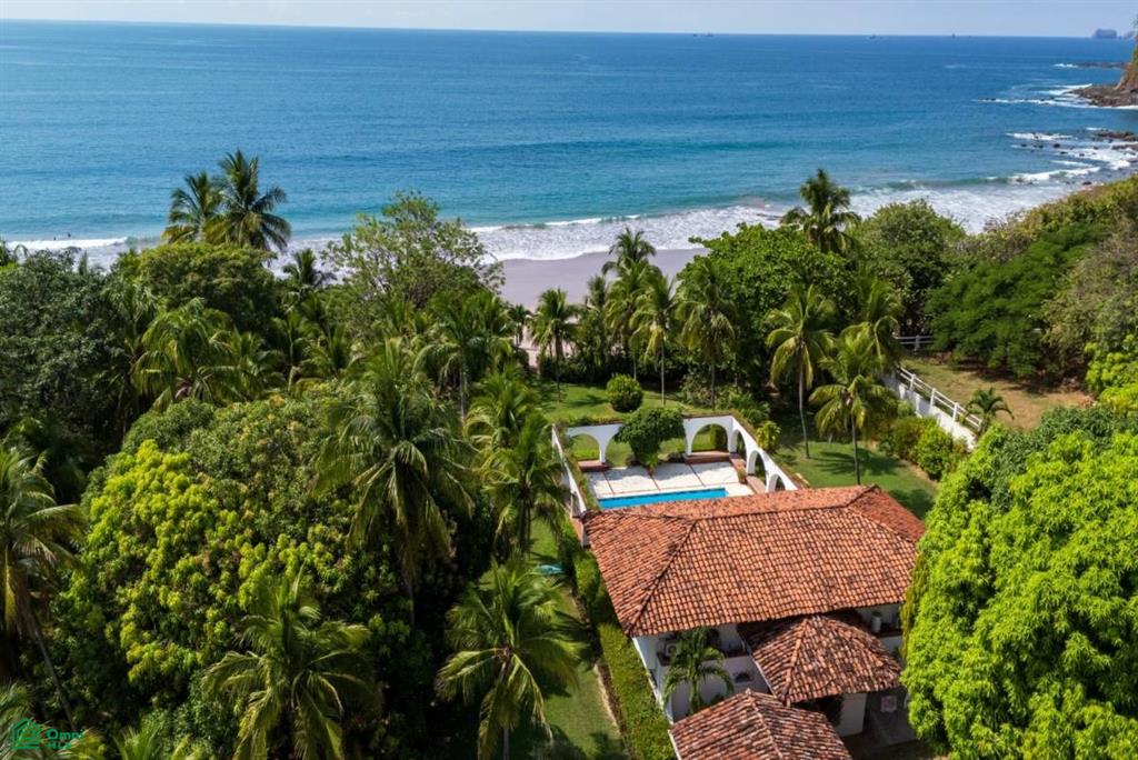 Villa Margarita: Hacienda-Style Beachfront Estate, Playa Flamingo