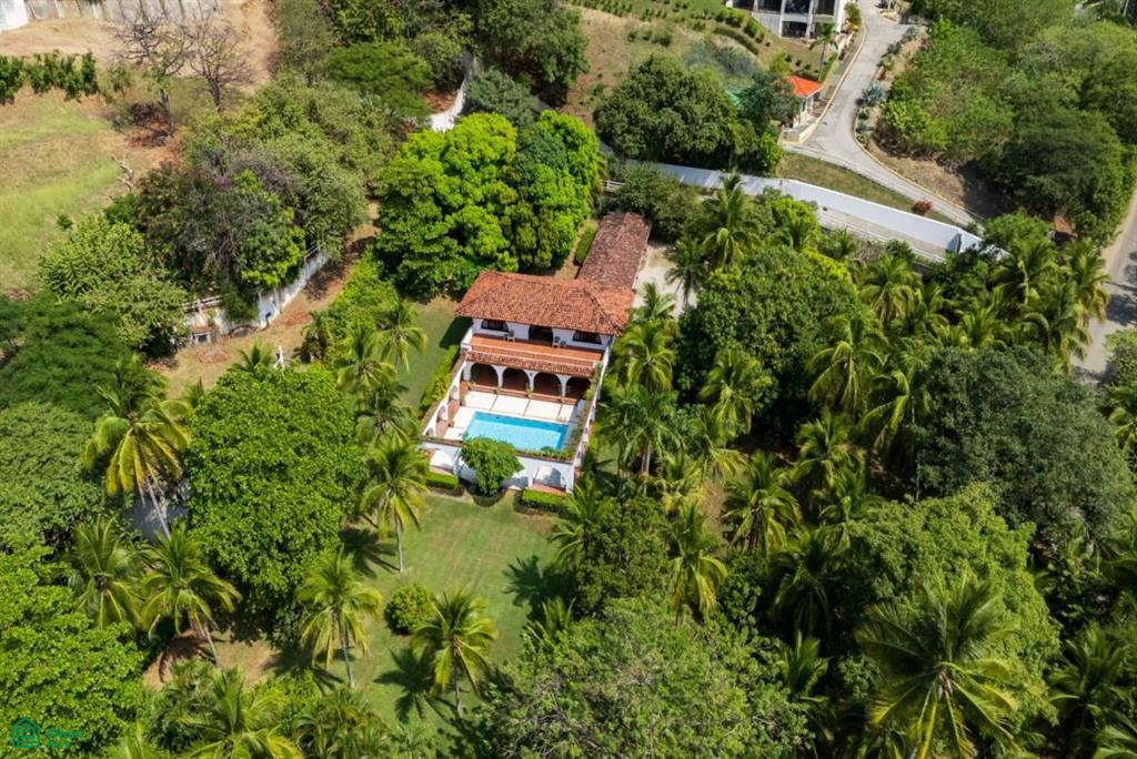 Villa Margarita: Hacienda-Style Beachfront Estate, Playa Flamingo