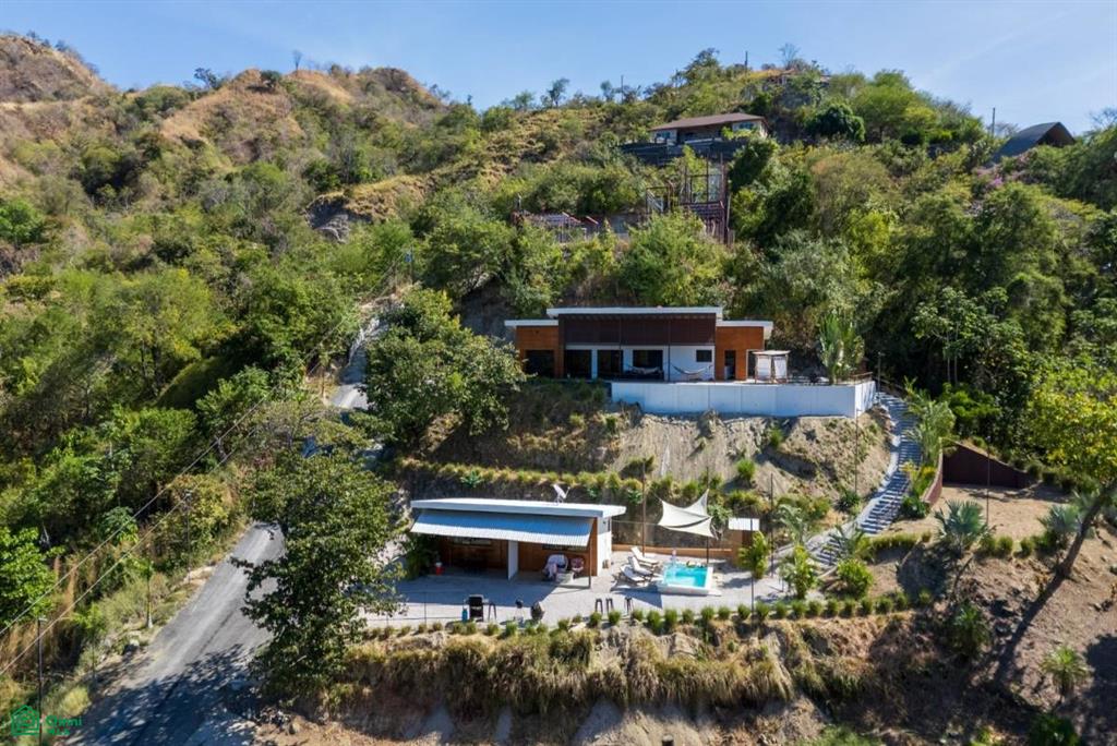 Casa Sol Y Mar: Ocean View Estate with Expansion Potential in Potrero