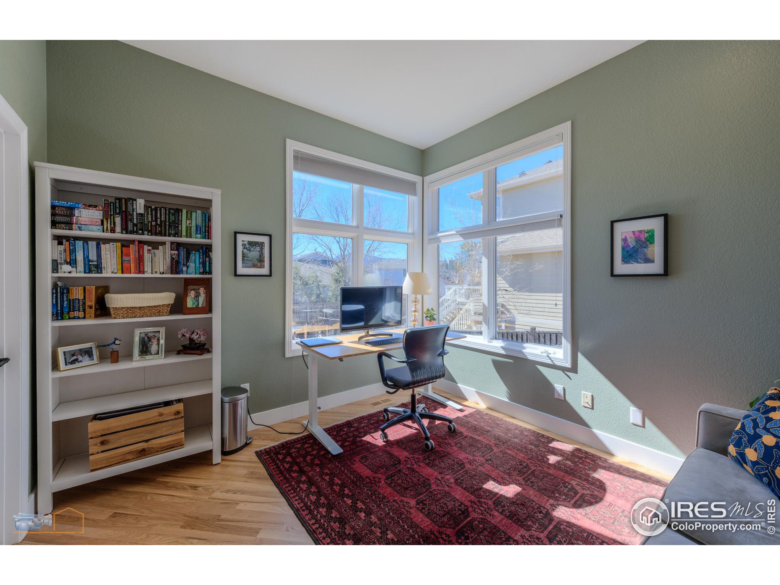 3888 Saint Vincent Pl