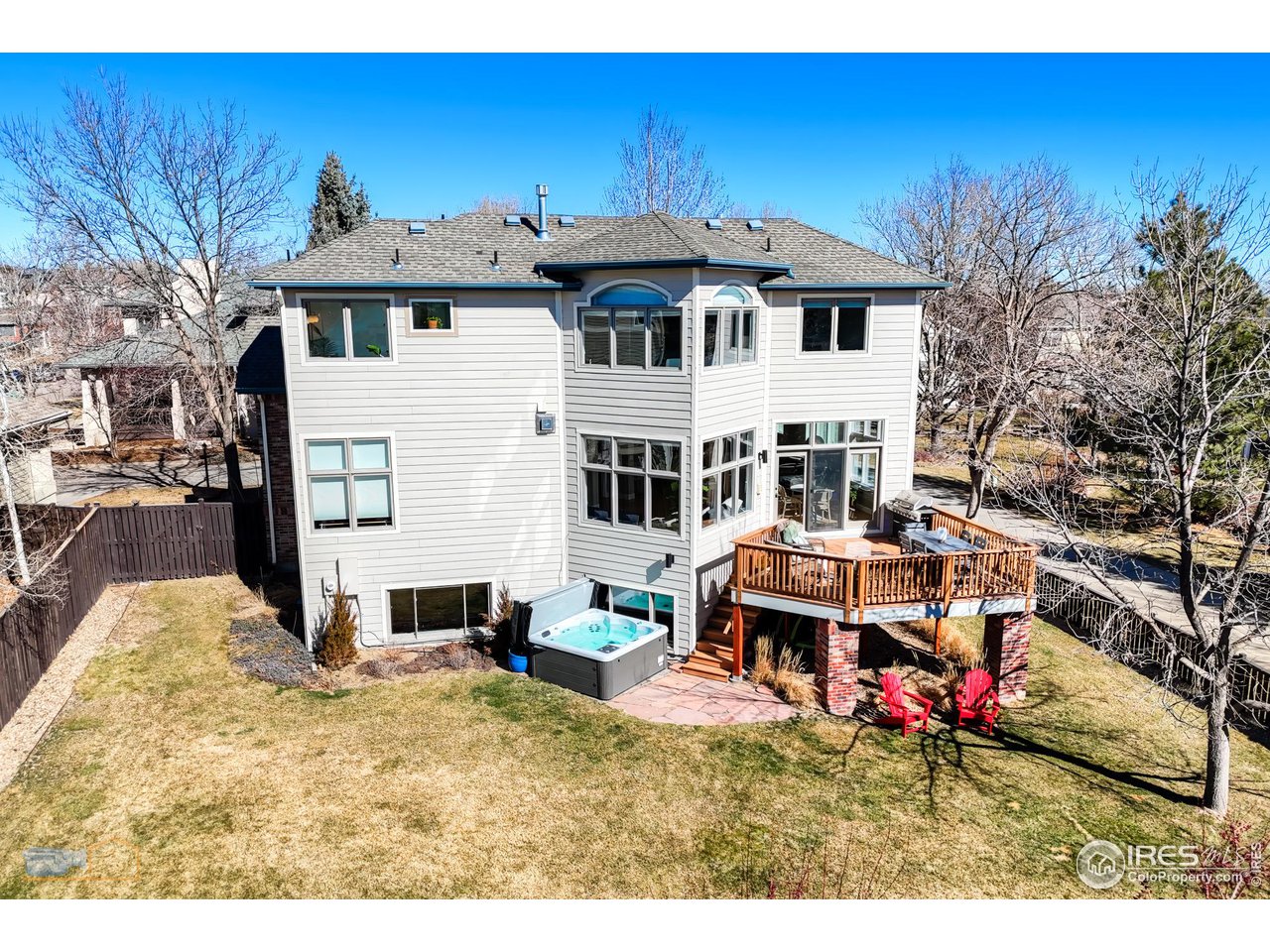 3888 Saint Vincent Pl