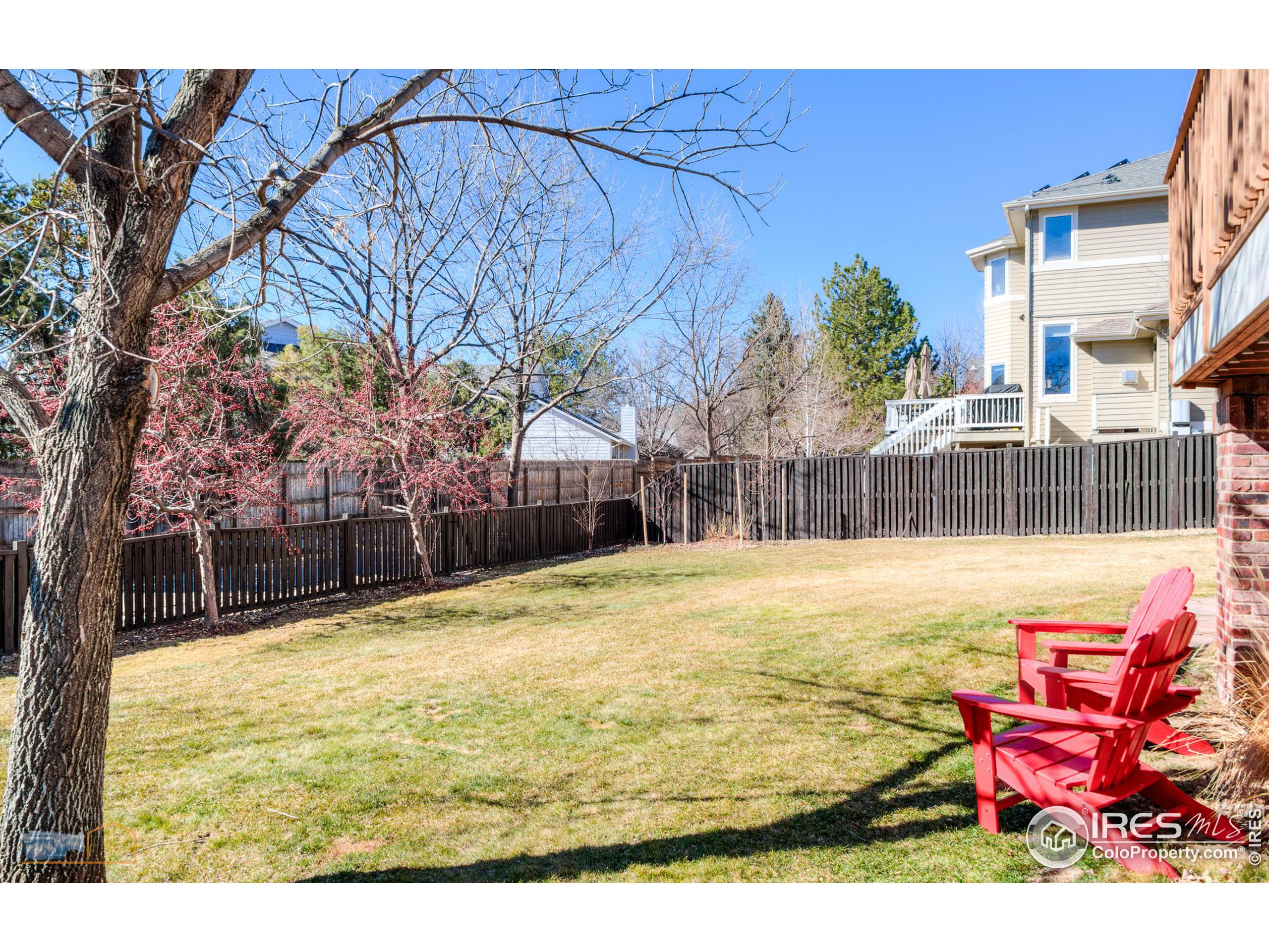 3888 Saint Vincent Pl