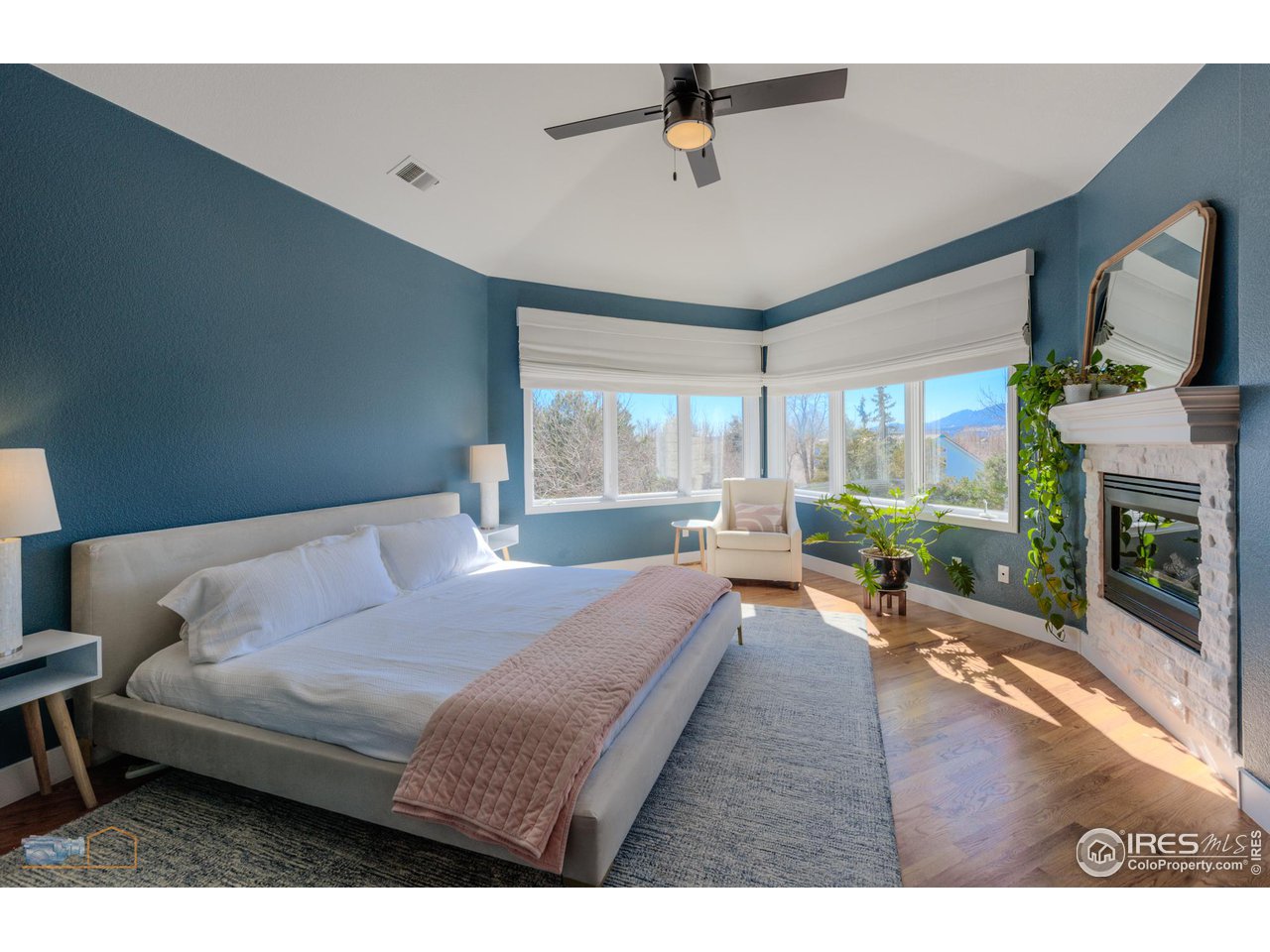 3888 Saint Vincent Pl