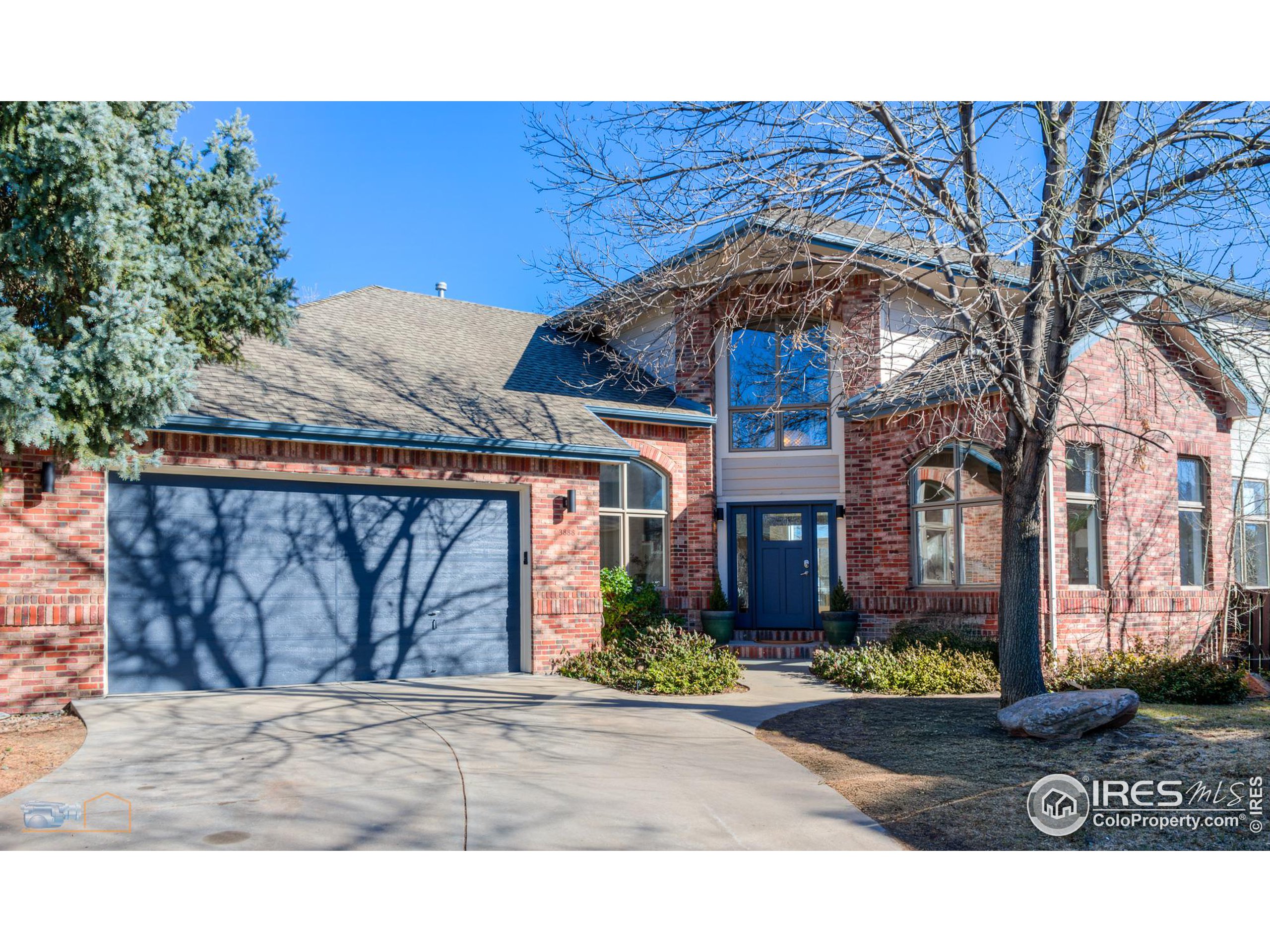 3888 Saint Vincent Pl