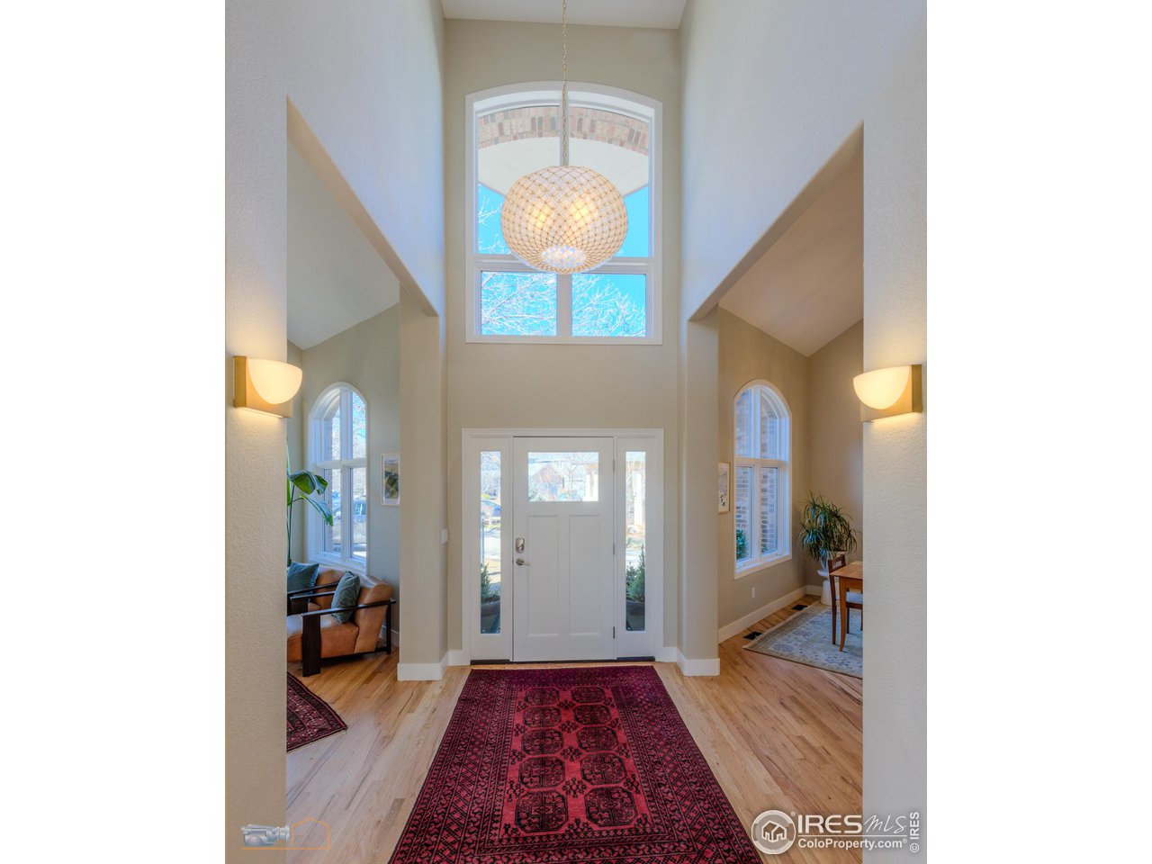 3888 Saint Vincent Pl