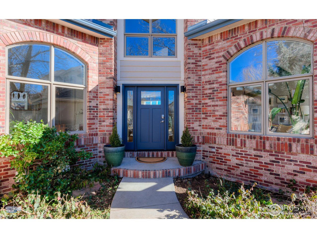 3888 Saint Vincent Pl