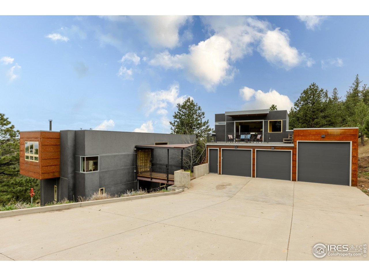 1440 Reed Ranch Rd