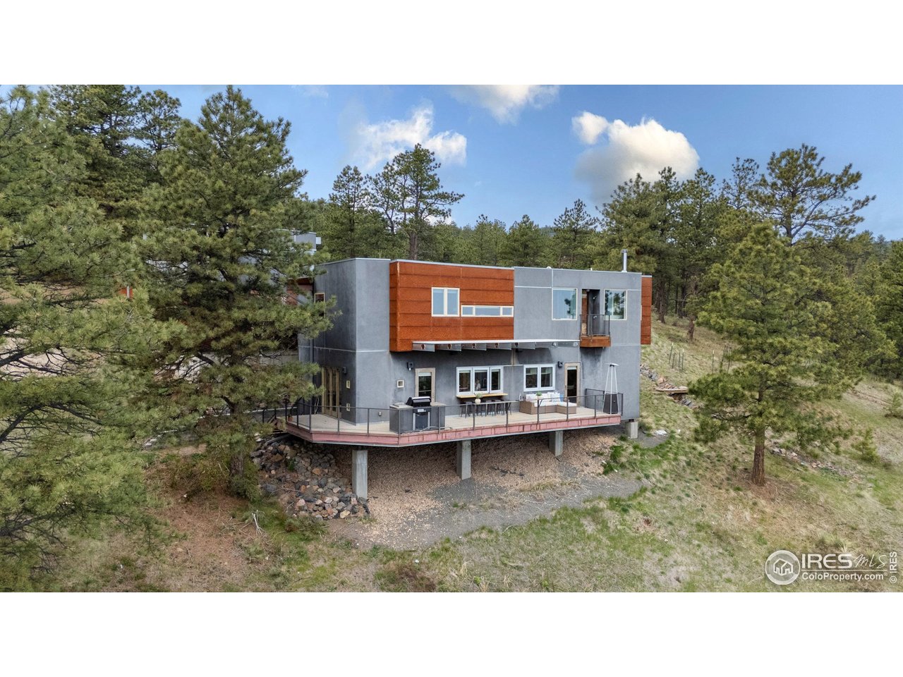 1440 Reed Ranch Rd