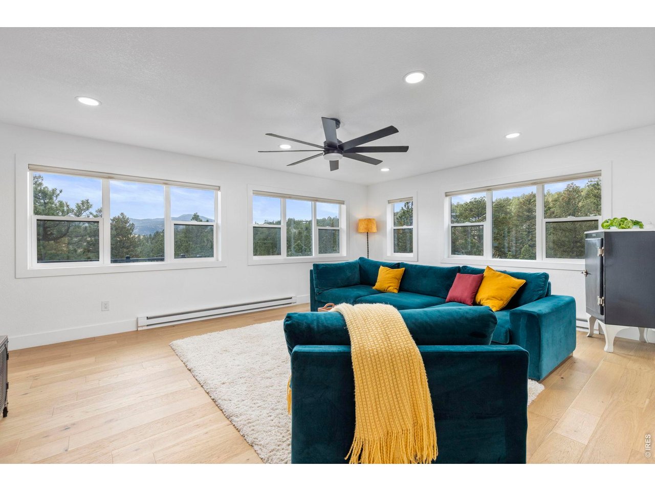 1406 Pika Rd