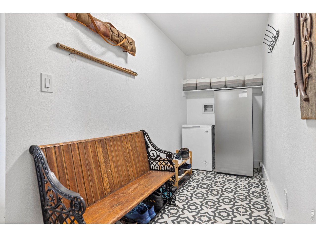 1406 Pika Rd