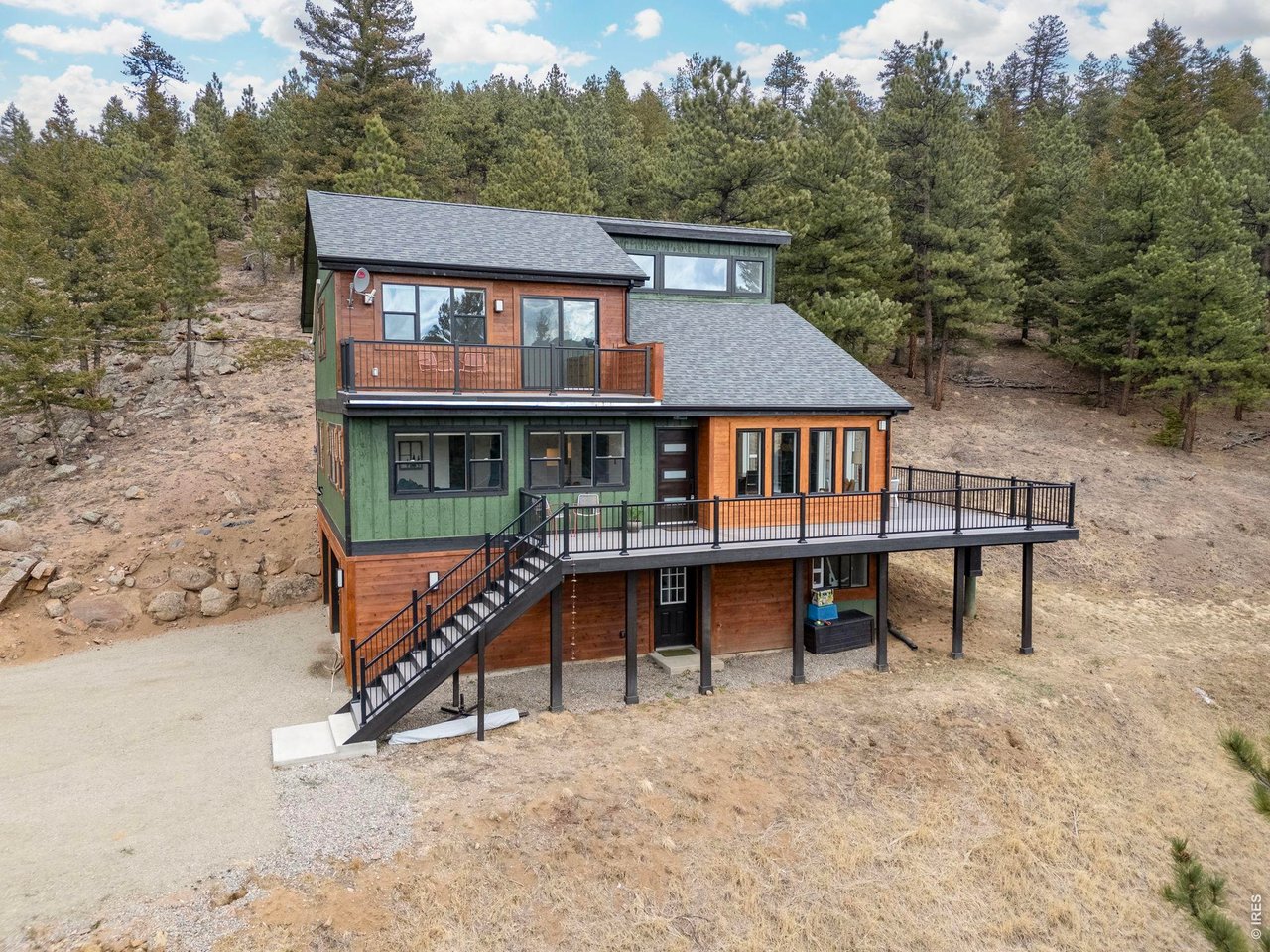 1406 Pika Rd