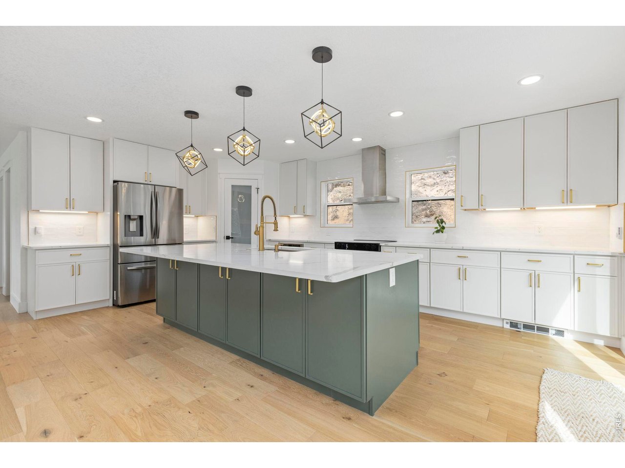 1406 Pika Rd