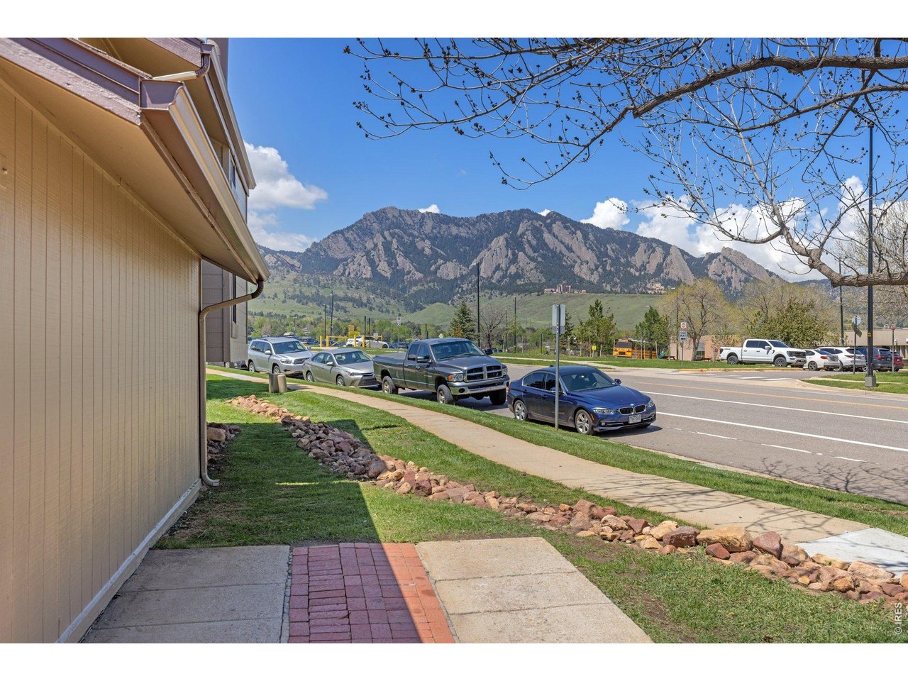 4100 Greenbriar Blvd