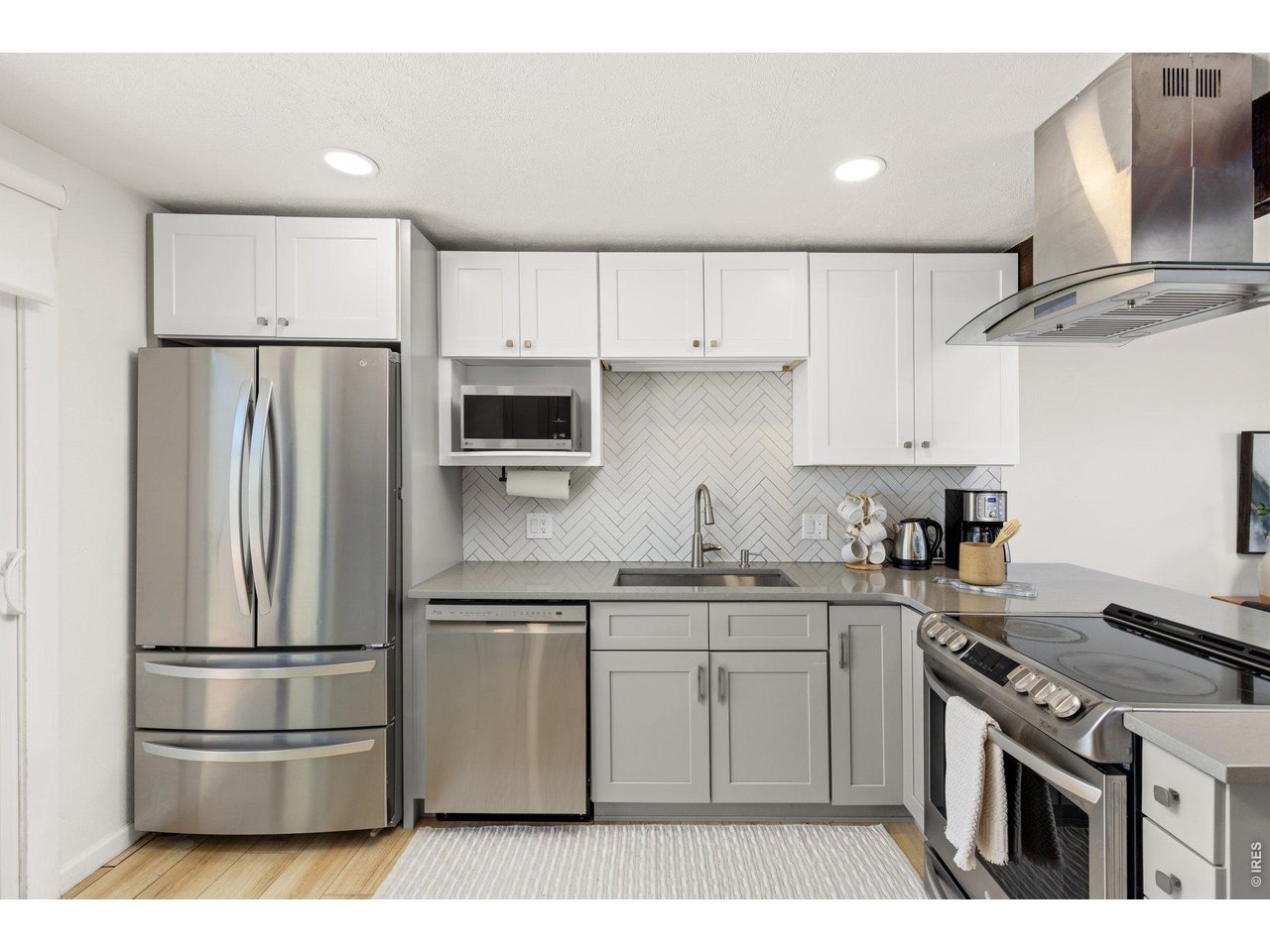 4100 Greenbriar Blvd