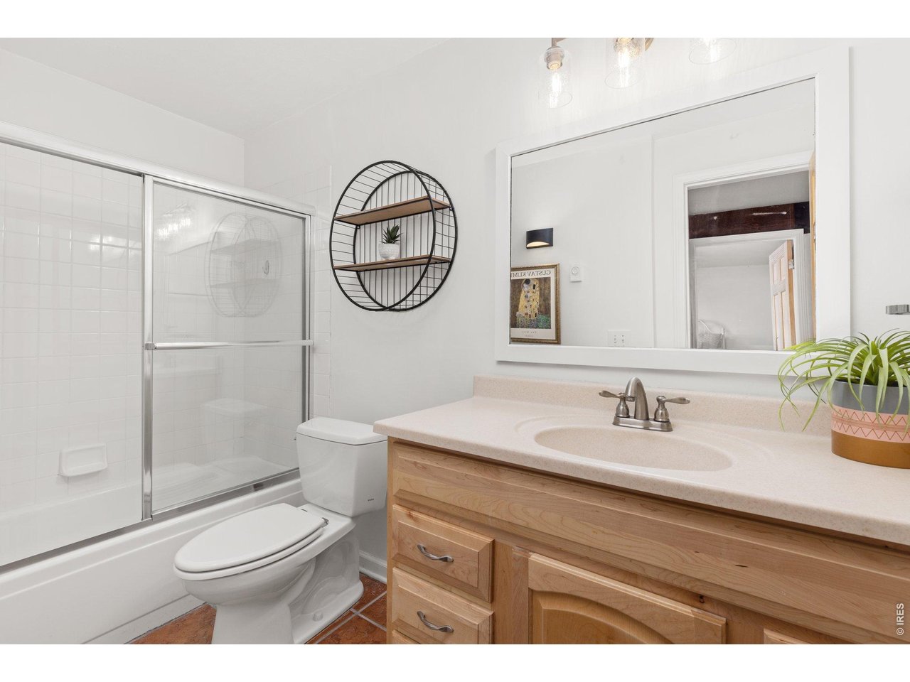 4100 Greenbriar Blvd