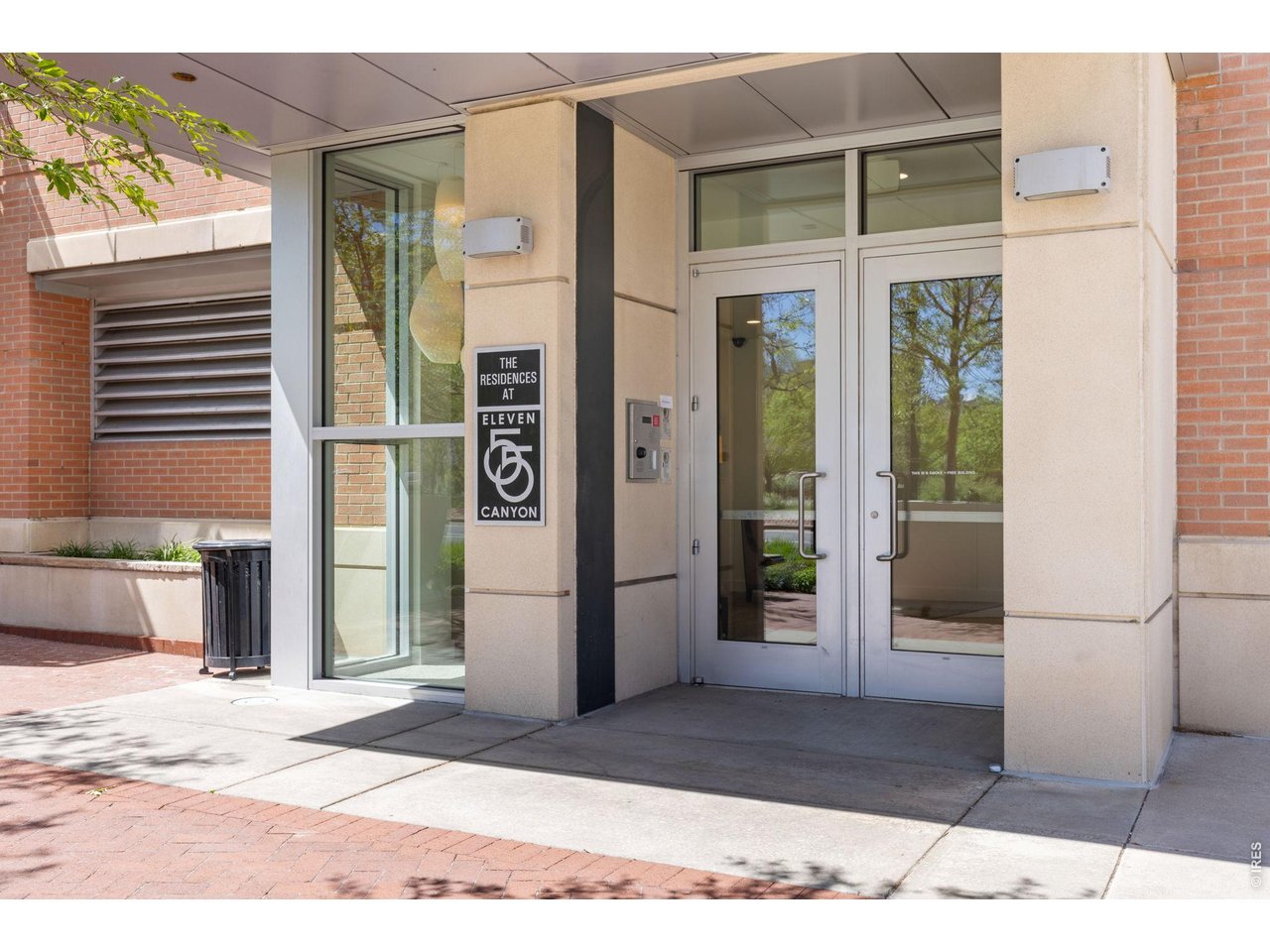 1155 Canyon Blvd 205